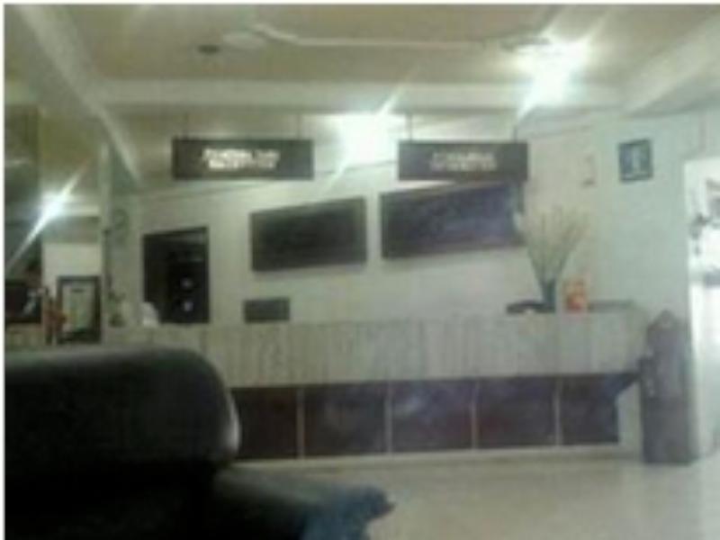 Hotel Merdeka Madiun Luaran gambar